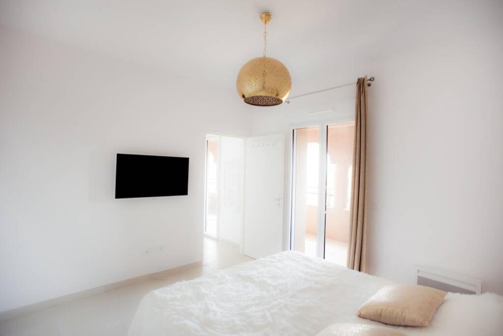 Magnifique Appartement Avec Vue Imprenable La Londe-les-Maures Eksteriør bilde